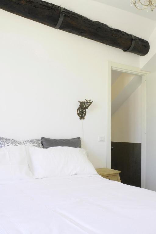 La Superba Rooms & Breakfast Генуя Номер фото
