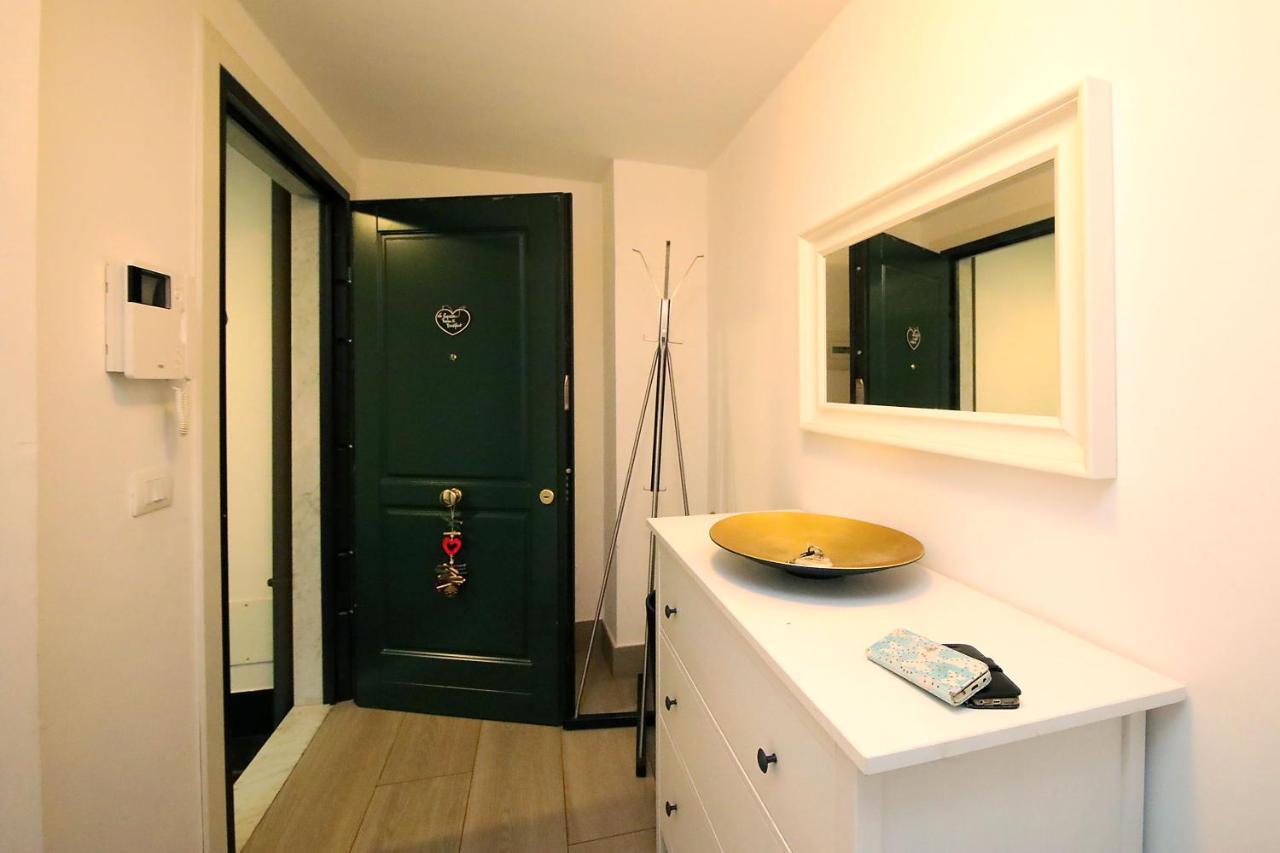 La Superba Rooms & Breakfast Генуя Экстерьер фото